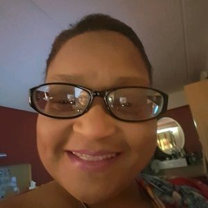 Meet your Posher, Deb